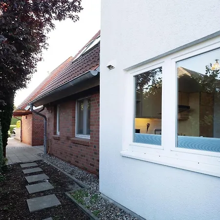 Strandallee Fehmarn